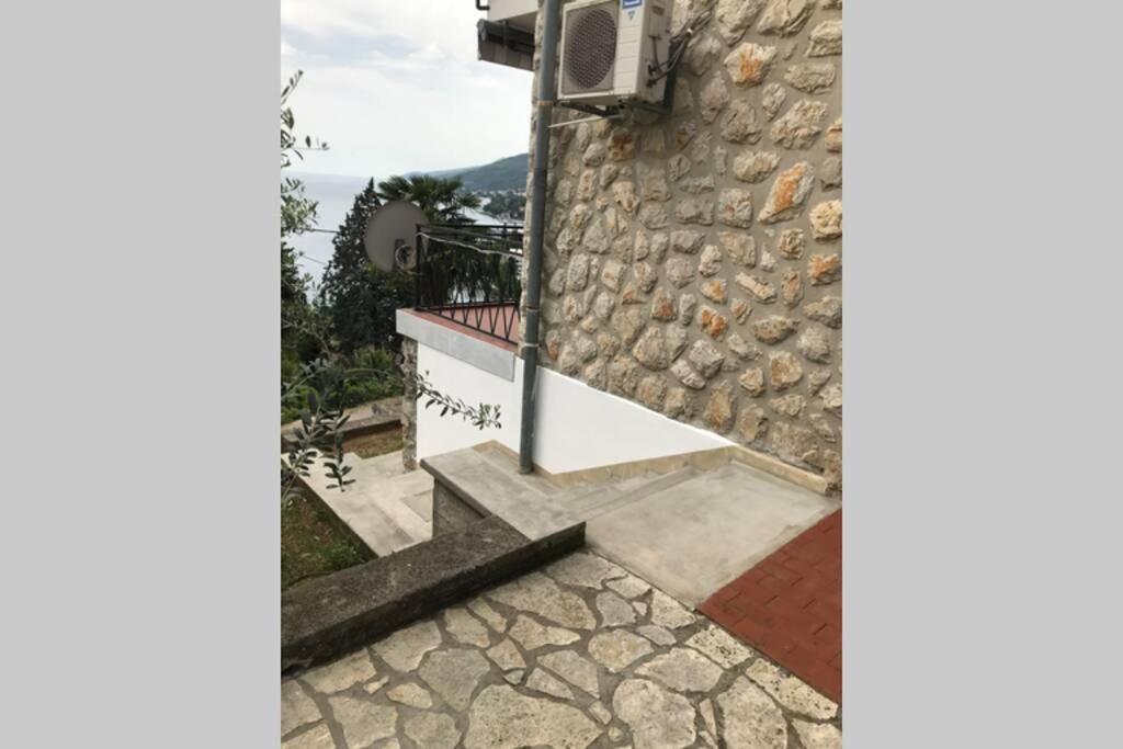 Breathtaking Sea View App For 2+1, Bbq ...... Appartement Opatija Buitenkant foto
