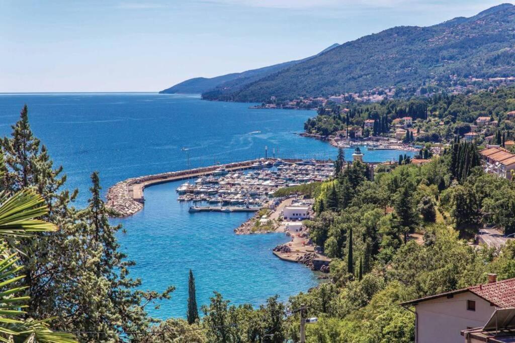 Breathtaking Sea View App For 2+1, Bbq ...... Appartement Opatija Buitenkant foto